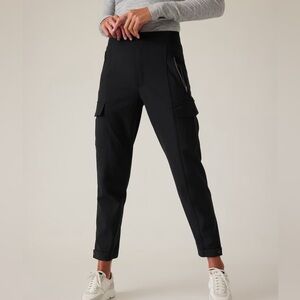 Athleta Endless Cargo Pant // Black 6Tall new without tags